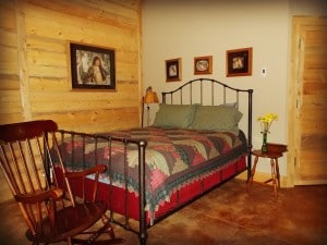 Log Cabin Room at Edgewood Inn